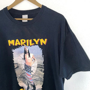 Marilyn Manson Graphic Tee Shirt USA Flag Skirt Rock On Vintage Y2K Size XL