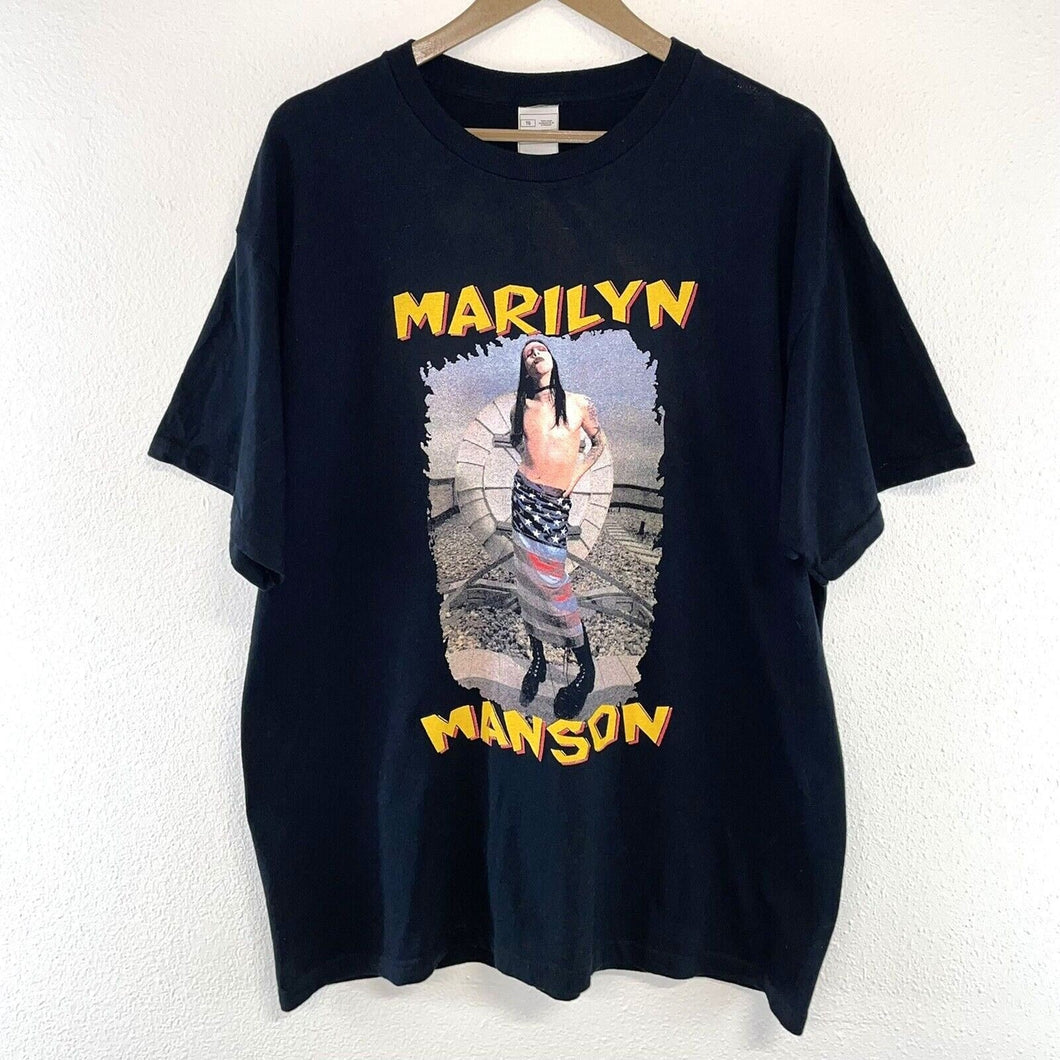 Marilyn Manson Graphic Tee Shirt USA Flag Skirt Rock On Vintage 