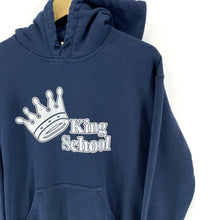 Gildan Men's Sweater Hoodie King School Knight Crown Relaxed Navy Blue Size M