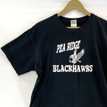 Gildan Men's Graphic T Shirt Pea Ridge Blackhawks Grunge Distressed Black Size L