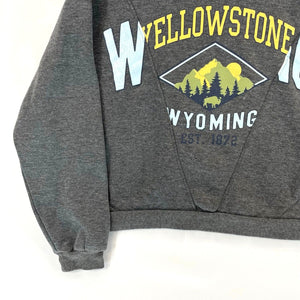 Modern Reconstructed Women's Sweater Yellowstone Wyoming Souvenir Gray Size L